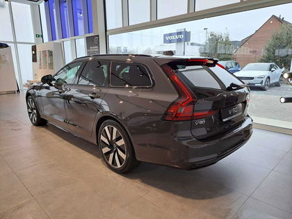 Volvo V90 Recharge T6 AWD Plug-In Hybrid Ultimate Dark: 217290 | Directiewagen | Recharge T6 AWD Plug-In Hybrid Ultimate Dark