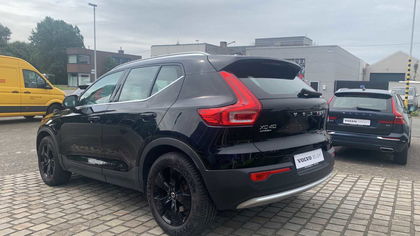 Volvo XC40 Essential Bright T4 plug-in hybride | Wegklapbare trekhaak | Navi | Camera Essential Bright T4 plug-in hybride | Wegklapbare trekhaak | Navi | Camera