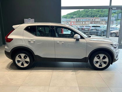 Volvo XC40 XC40 Momentum Pro, T3 (automatic)