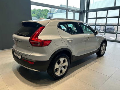 Volvo XC40 XC40 Momentum Pro, T3 (automatic)