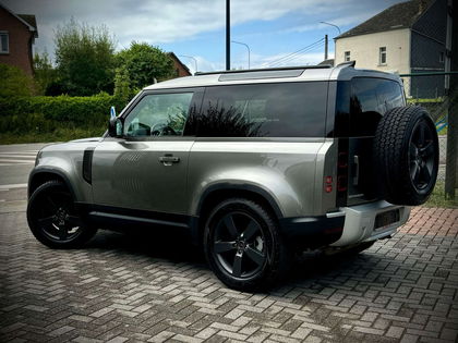 Land Rover Defender 3.0 D MHEV D250 SE UTILITAIRE 51198 Euros HTVA