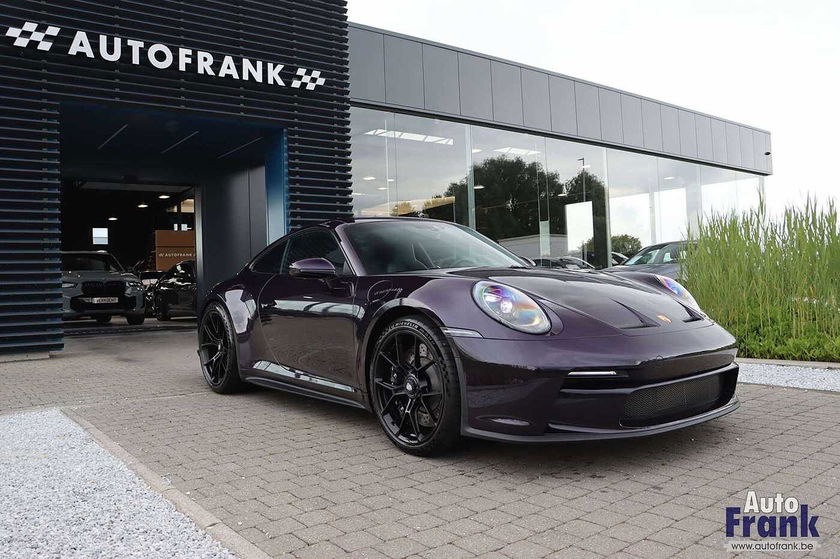 Porsche 992