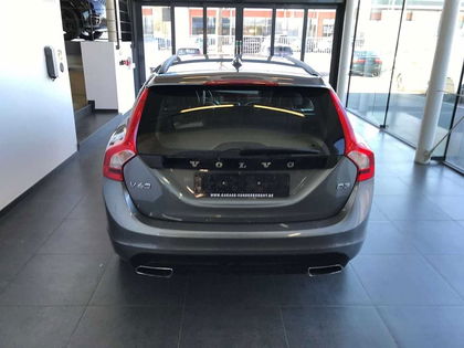 Volvo V60 DYNAMIC EDITION 150PK SLECHTS 72000KM