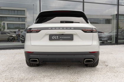 Porsche Cayenne Hybrid HeadUp Bose Softclose 21' Pano PDLS Towbar