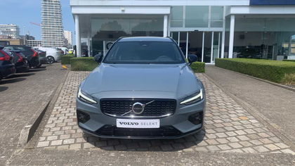 Volvo V60 | B3 mild hybrid, Benzine | Dark | verwarmde zetels | verw. stuurwiel | BLI B3 mild hybrid, Benzine | Dark | verwarmde zetels | verw. stuurwiel | BLIS