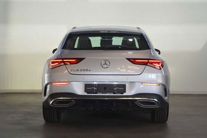 Mercedes CLA 250 e Shooting Brake AMG Line