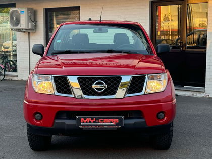 Nissan Navara 2.5 dCi 4x4 clim etat neuve 59000 km