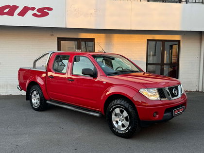 Nissan Navara 2.5 dCi 4x4 clim etat neuve 59000 km