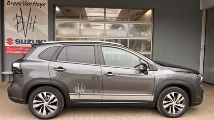 Suzuki S-CROSS 1.5 DualJet Hybrid GLX AT