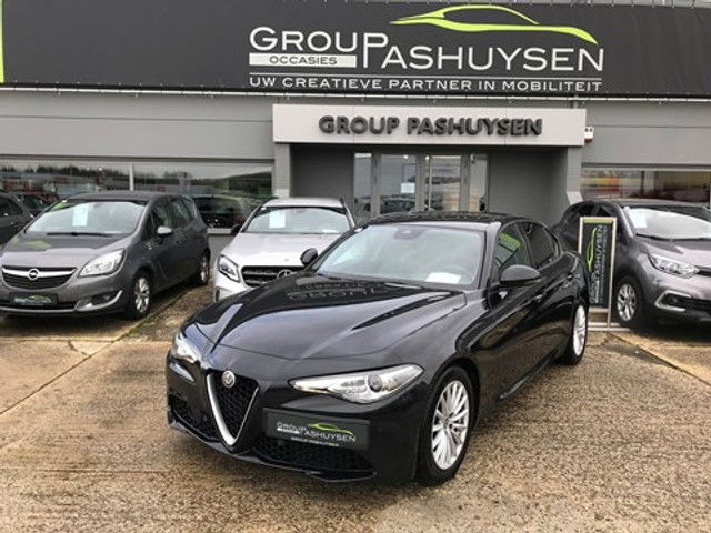 Alfa Romeo Giulia