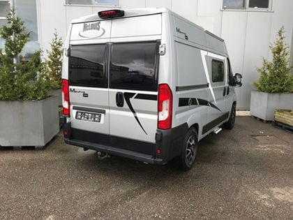 Fiat Ducato Kampeerwagen McLouis Menfys Van Prestige 2.3cc 140pk