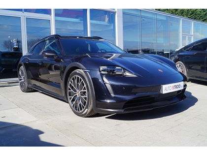 Porsche Taycan 4 Cross Turismo PANO BOSE CHRONO