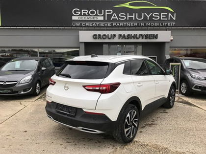 Opel Grandland X Turbo Innovation 1.2CC 130PK