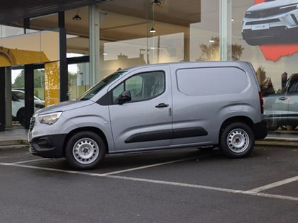 Opel Combo CARGO ELECTRIC L1 50kWh *DEMO*DIRECT LEVERBAAR*