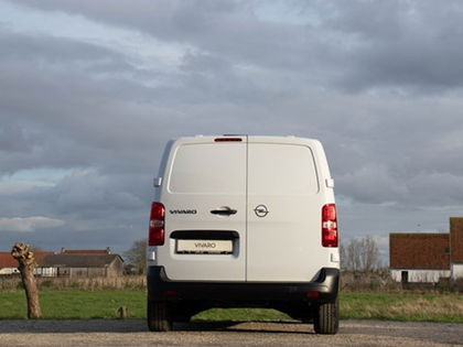 Opel Vivaro 1.5 MT6 120PK*NAVI*CAMERA*HOUTEN BESCHERMING*DEMO