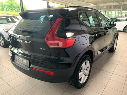 Volvo XC40 1.5B*T3*MOMENTUM*ZETELVERWARMING