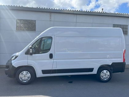 Peugeot Boxer FT L2H2 435 BlueHDI S/S 3000 kg sleep