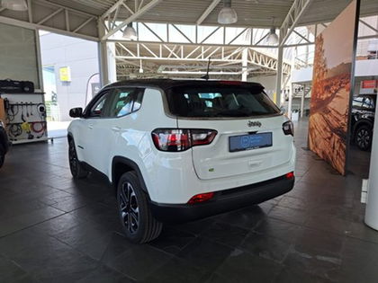 Jeep Compass E-HYBRID* MY24* ALTITUDE* SAFETY PACK