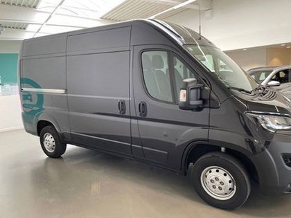 Peugeot Boxer 2.2 BlueHDi S&S 140 335 L2H2 Premium