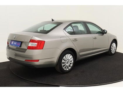 Skoda Octavia 2236 Ambition 4d #gps #multime