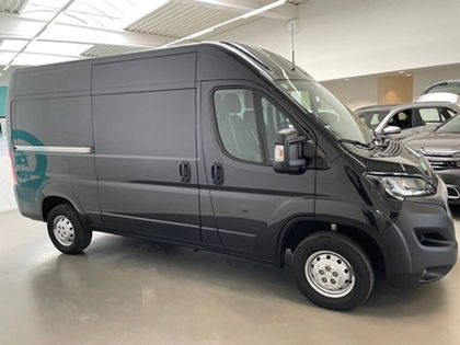 Peugeot Boxer 2.2 BlueHDi S&S 140 335 L2H2 Premium