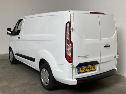 Ford Transit Custom L1H1 130PK Automaat Airco Cruise control Radio Parkeersensoren LED