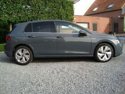 Volkswagen Golf 1.5 TSI 150 pk Life Navi/ Digi/ LED/ Adapt/ Apple